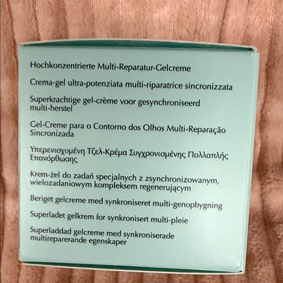 Estee Lauder Advanced Night Repair Eye Supercharged Gel-Creme - Picture 5 of 5